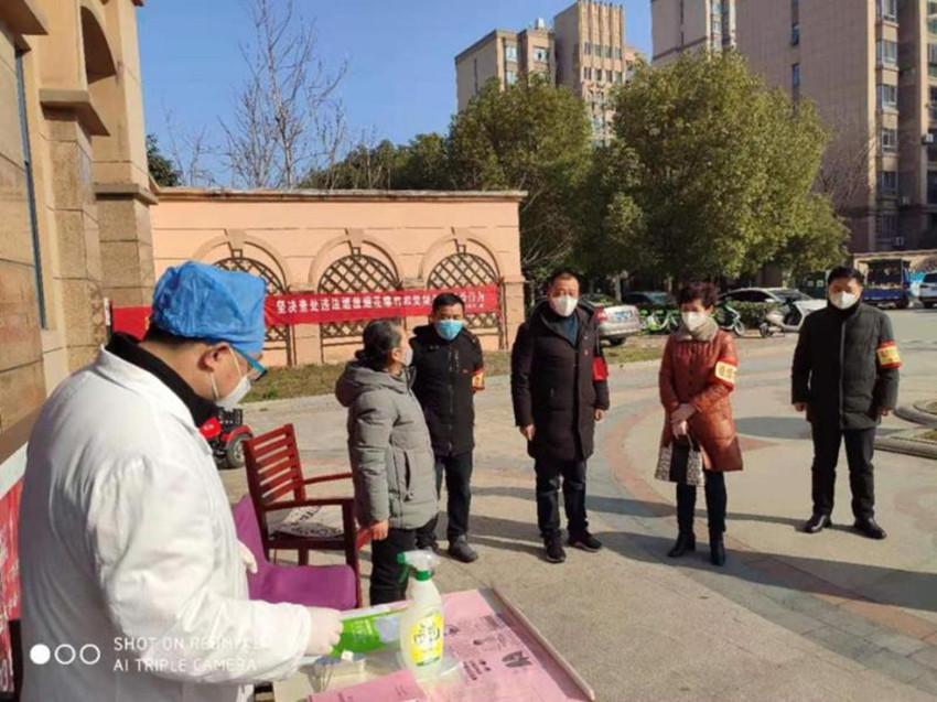 战疫情守望相助 安庆民建在行动(五）----民建宜秀区委助力打赢疫情防控阻击战