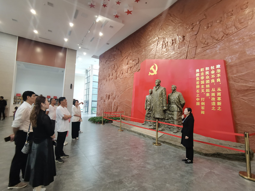 民建宜秀区委三支部开展“凝心铸魂强根基、团结奋进新征程”主题教育活动