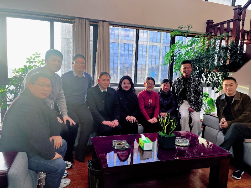 1766458719104205.jpg 29125fe3228928cba20e9b51a553355.jpg